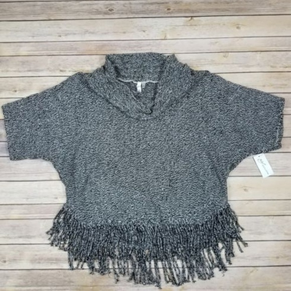 NY Collection B & W Cowl Neck Short Sleeve Sweater - Picture 1 of 6